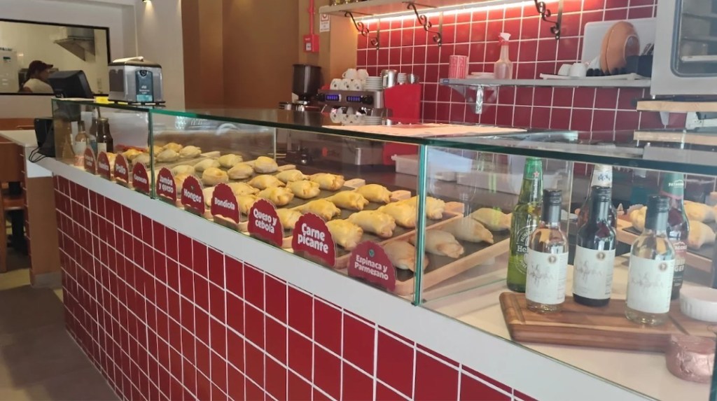 Empanadas argentinas ganham espaço na região da Paulista e atraem público em busca de novas experiências&nbsp;gastronômicas